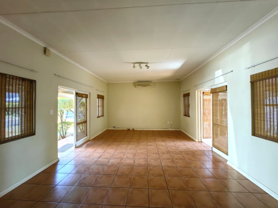 3 Bedroom Property for Sale in Waterval East North West